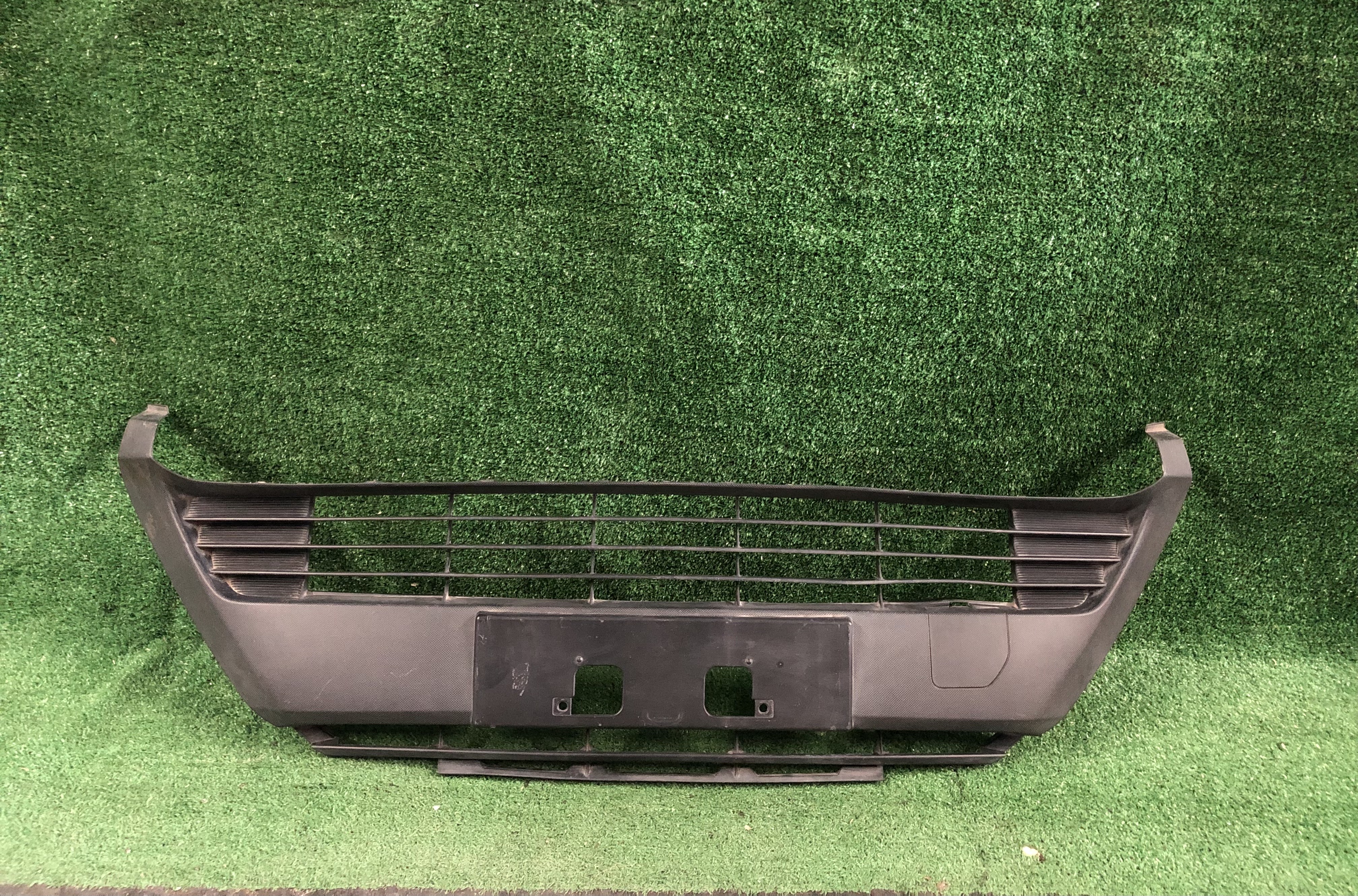 ช่องลมกันชนหน้า Toyota Yaris 2008