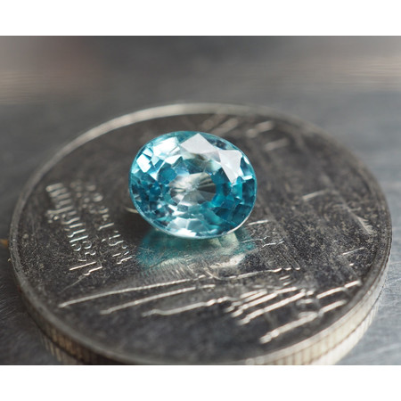 เพทาย (Blue Zircon) 1.40 กะรัตสีฟ้า