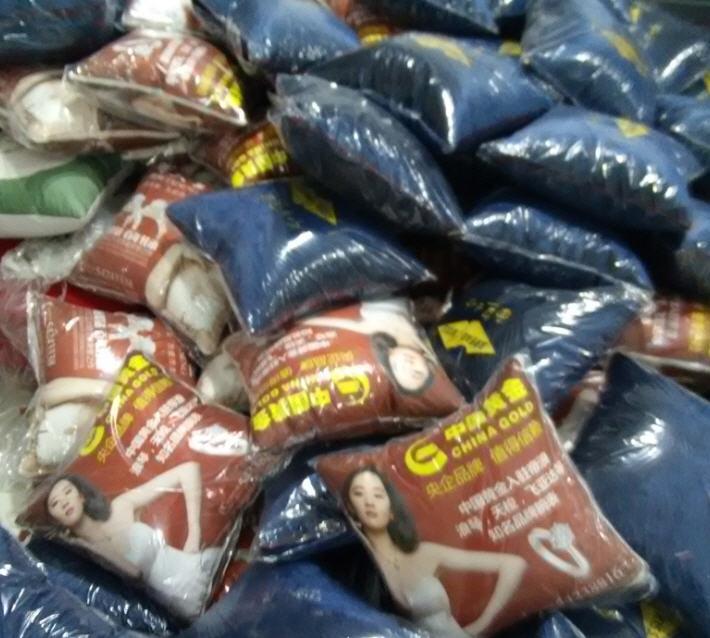 หมอนผ้าห่ม,หมอนผ้านวม,หมอน,ผ้าห่ม,สินค้าพรีเมี่ยม,ขนาด 40x40cm