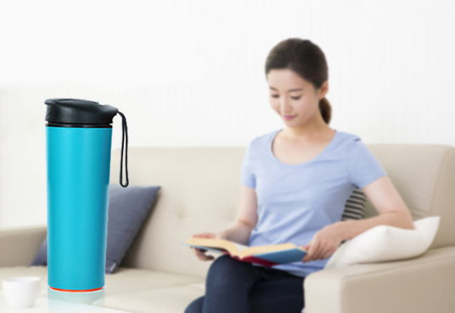 แก้วน้ำผลักไม่ล้ม,แก้วไม่ล้ม,กระบอกน้ำไม่ล้ม