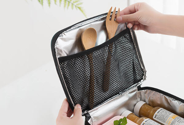 กระเป๋าเก็บอุณหภูมิ,กระเป๋าใส่กล่องข้าว,ขนาด23*20*15cm,ผลิตขั้นต่ำ1,000ชิ้น