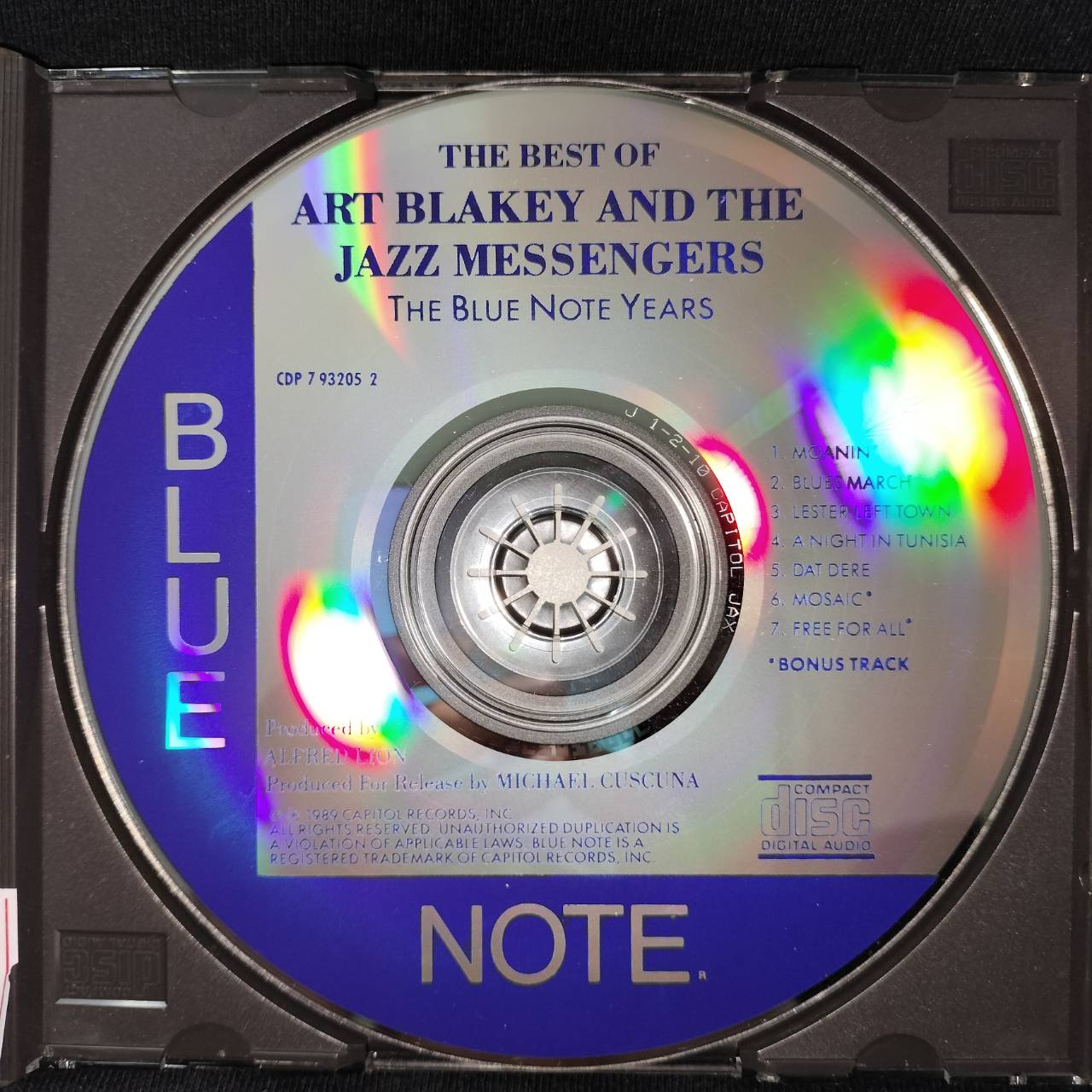 Art Blakey & The Jazz Messengers – The Best of Art Blakey and the Jazz Messengers: The Blue Note Years / USA / ปกมีจุดเหลือง / แผ่นดี