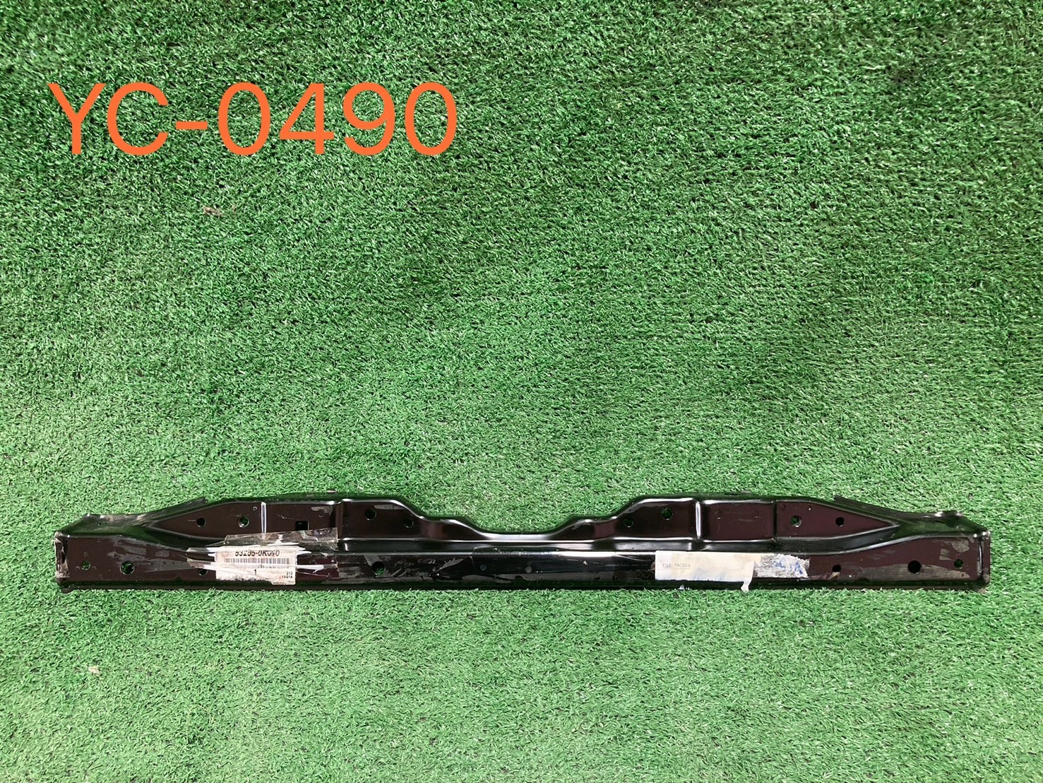 คานรับฝากระโปรงหน้า Toyota Vigo แท้ศูนย์