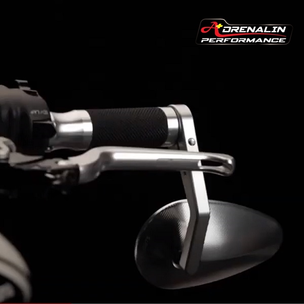 กระจกปลายแฮนด์ รุ่น Reverse Radial ติดตั้งปลายแฮนด์ จาก Rizoma ราคาข้างละ มาพร้อมตุ้มปลายแฮนด์