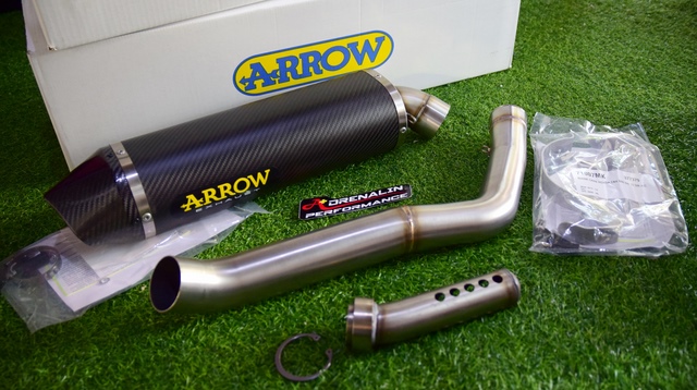 ท่อ Arrow รุ่น Indy race สลิปออน สำหรับ CBR600 2021+ (For Exhibition only)