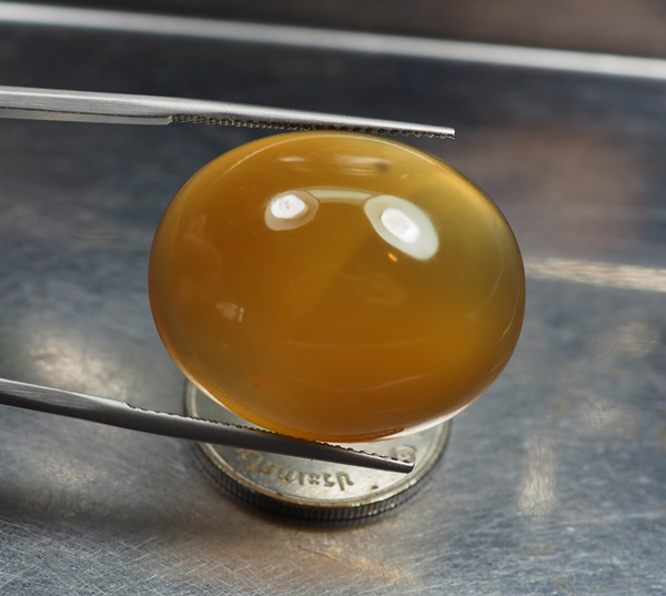 คาลซิโดนีสีเหลือง (Yellow Chalcedony) 28.60 กะรัต