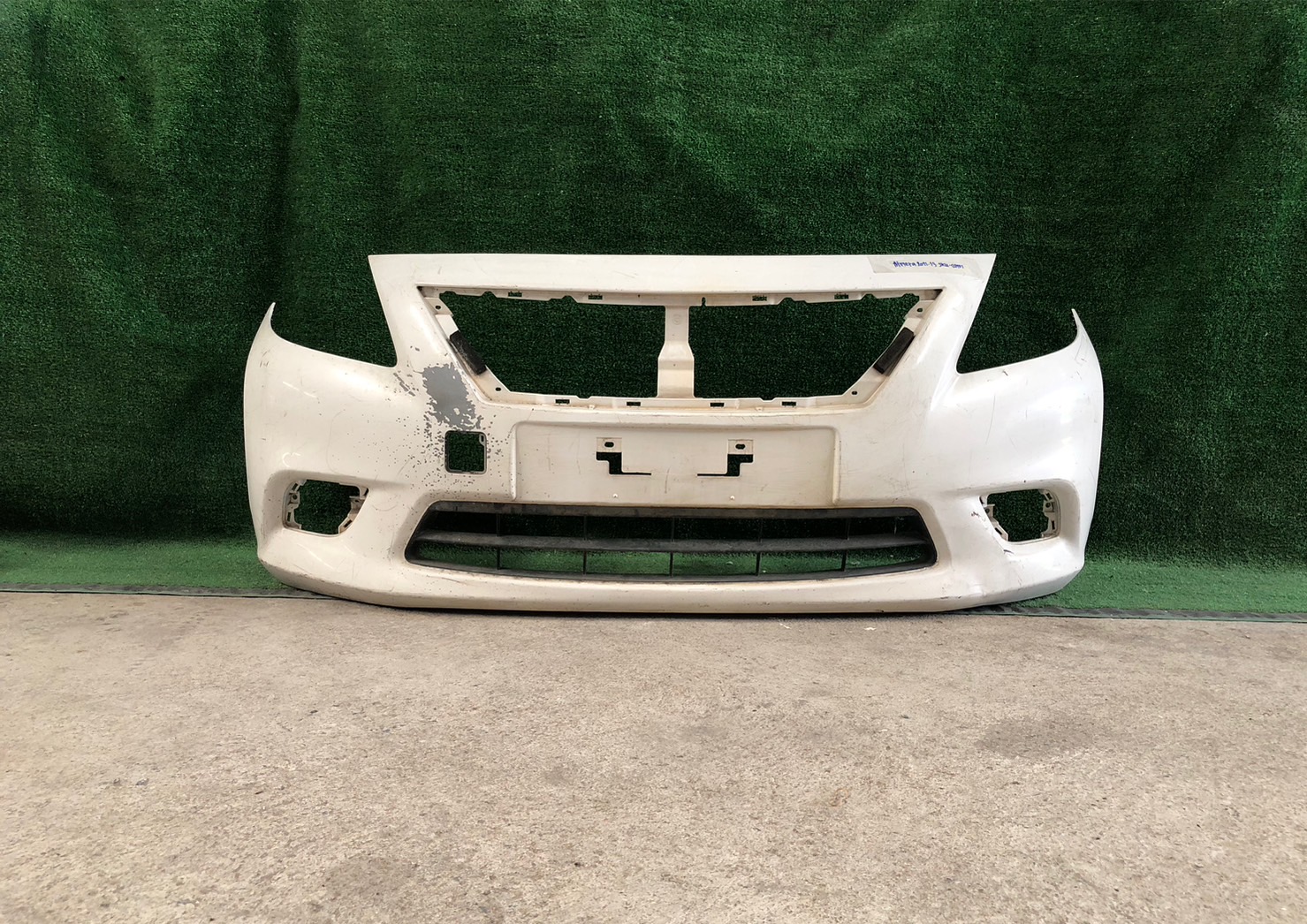 กันชนหน้า Nissan Almera 2011-13