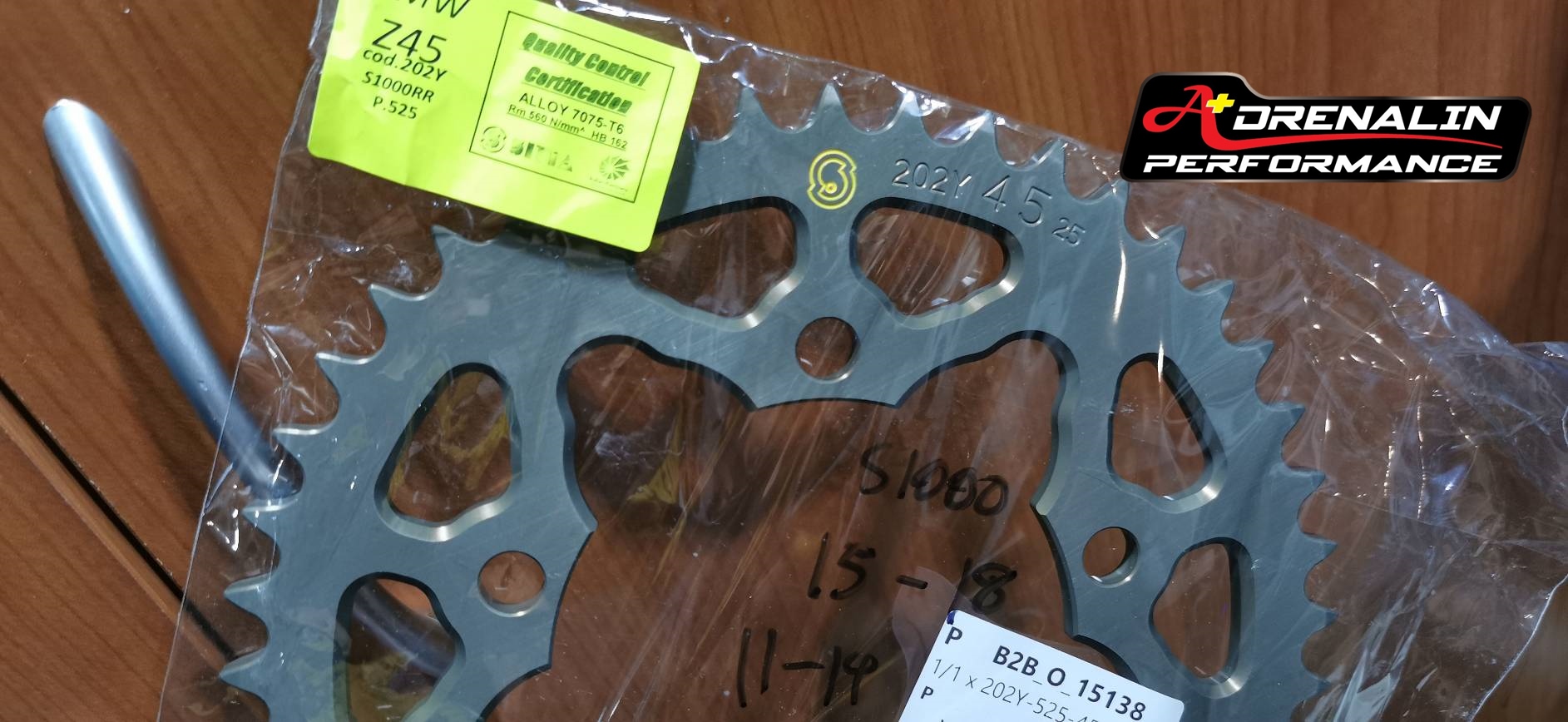 สเตอร์หลัง Sitta จาก Italy สำหรับ s1000RR 2011-2018 ขนาด 525/45