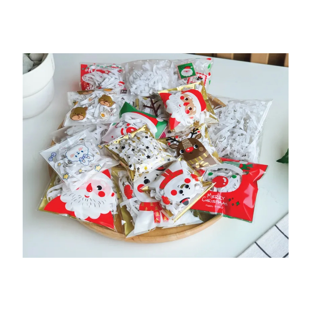 ถุงคุ๊กกี้ / ถุงฝากาว ลายคริสต์มาส 7 x 7 cm. คละลาย (10-8158)