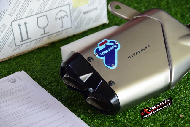 ท่อ Termignoni สลิปออน สำหรับ Multi V2 , 950, 1200enduro 1260enduro (For Exhibition only)