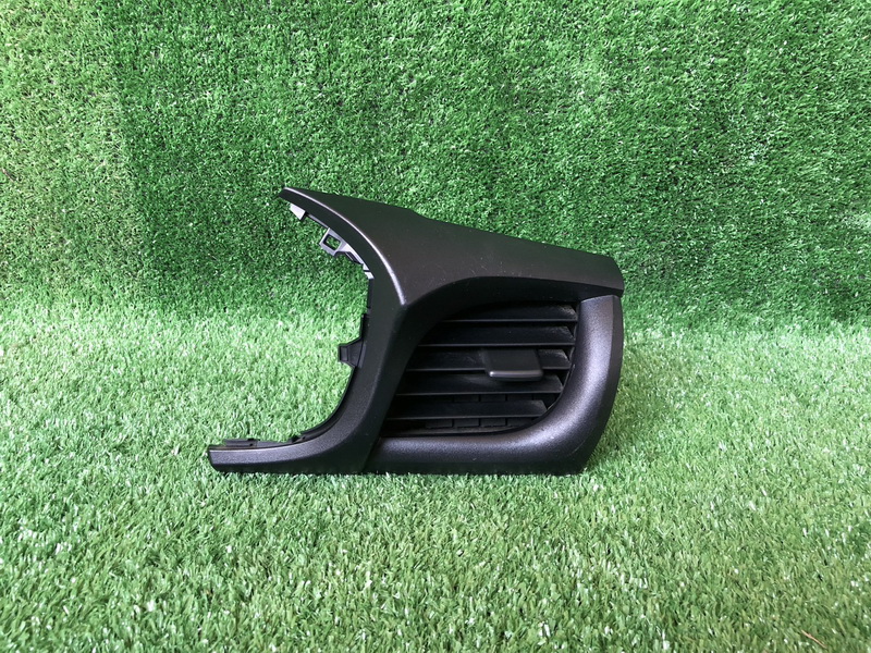 ช่องลมแอร์รถยนต์