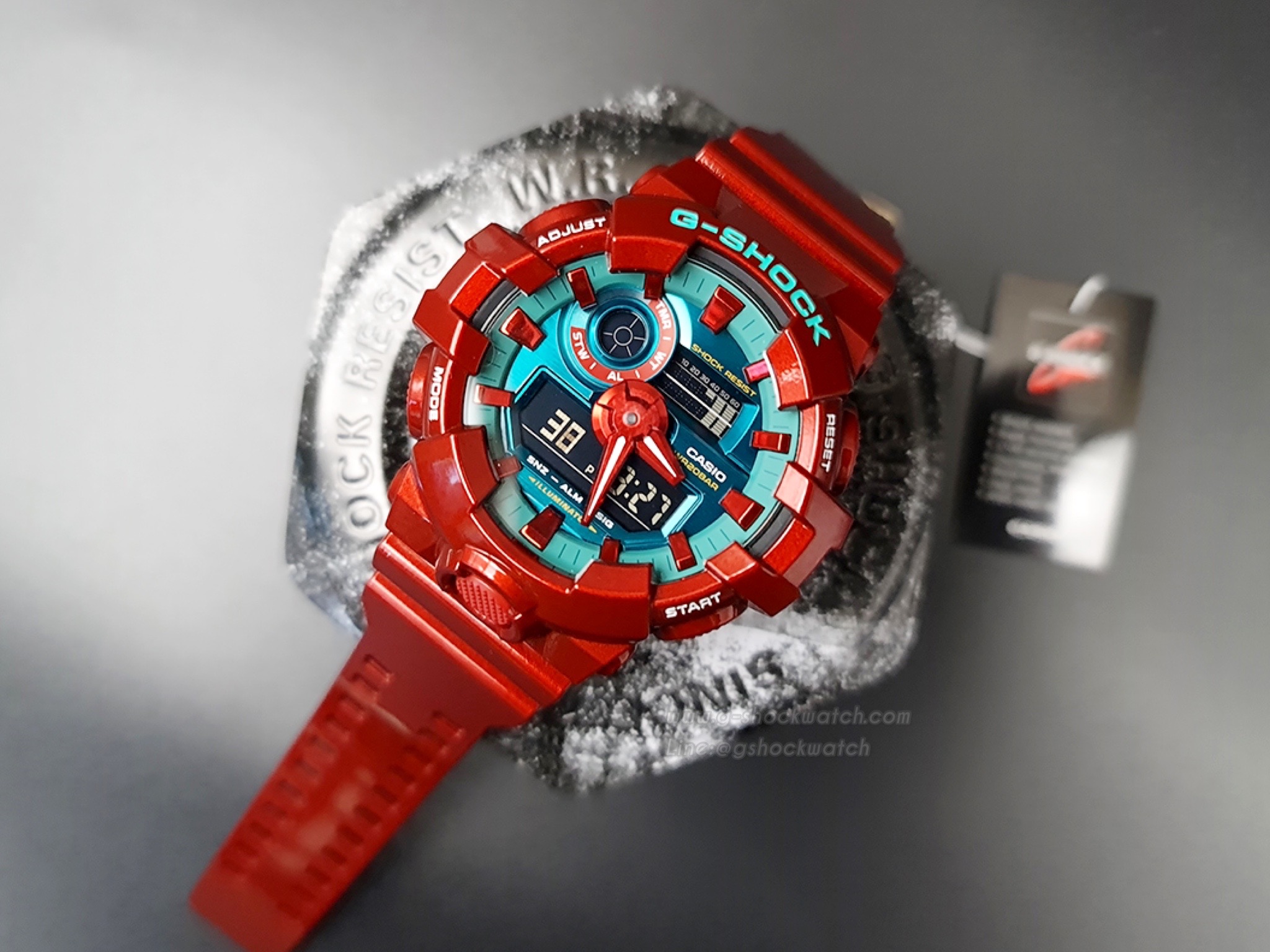 CASIO G-SHOCK นาฬิกาข้อมือ นาฬิกากันน้ำ นาฬิกาของแท้ ประกันศูนย์ CMG 1 ปี รุ่น GA-700DBR-4A