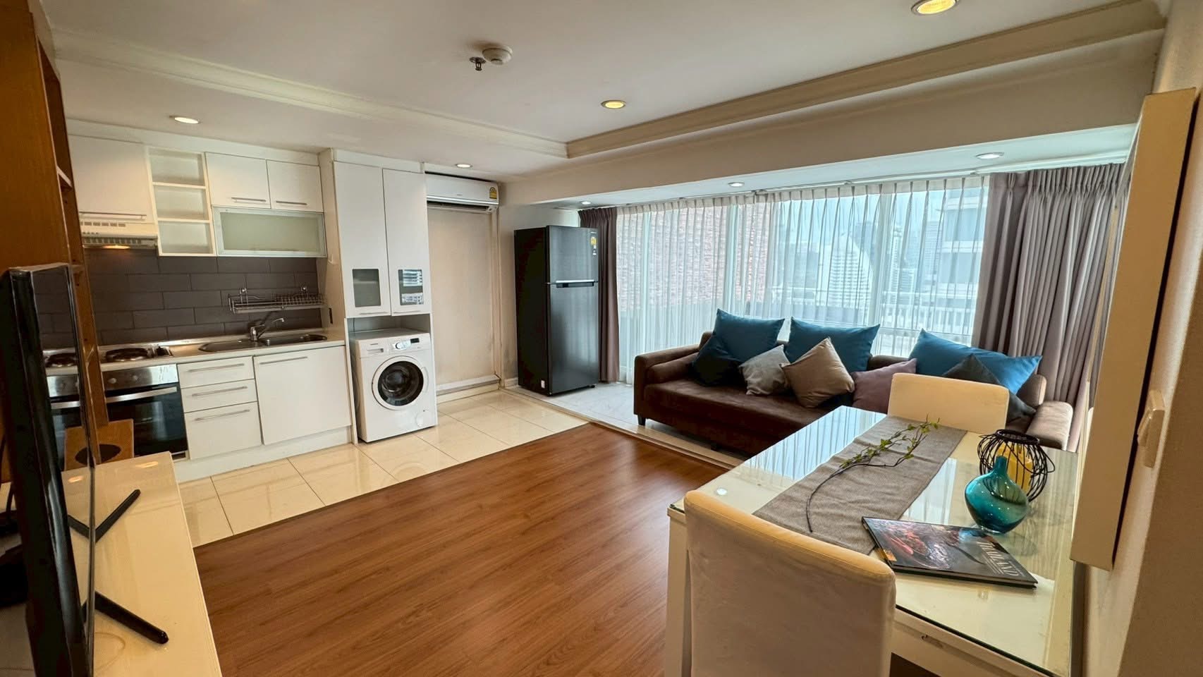 Grand Park View Asok Penthouse