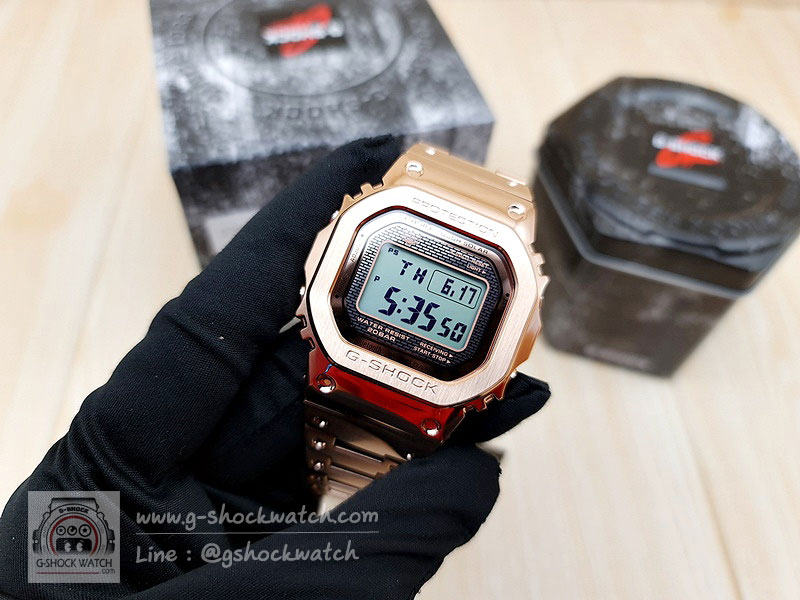 CASIO G-SHOCK นาฬิกาข้อมือ นาฬิกากันน้ำ นาฬิกาของแท้ ประกันศูนย์ CMG 1 ปี รุ่น GMW-B5000GD-4D