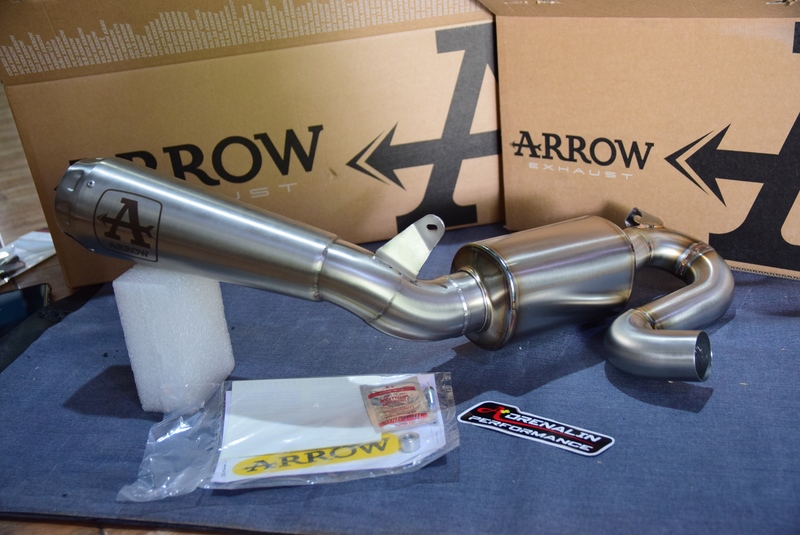 ท่อ Arrow รุ่น Pro race พร้อมหม้อพักกลาง เพิ่มกำลังอัด สำหรับ Scrambler 800 ทุกรุ่น (For Exhibition only)