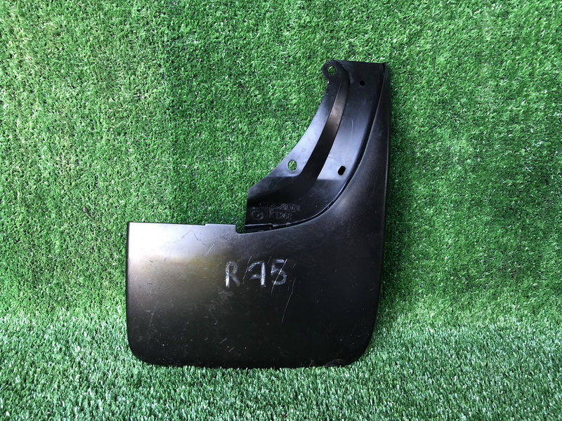 แผ่นกันโคลนรถยนต์