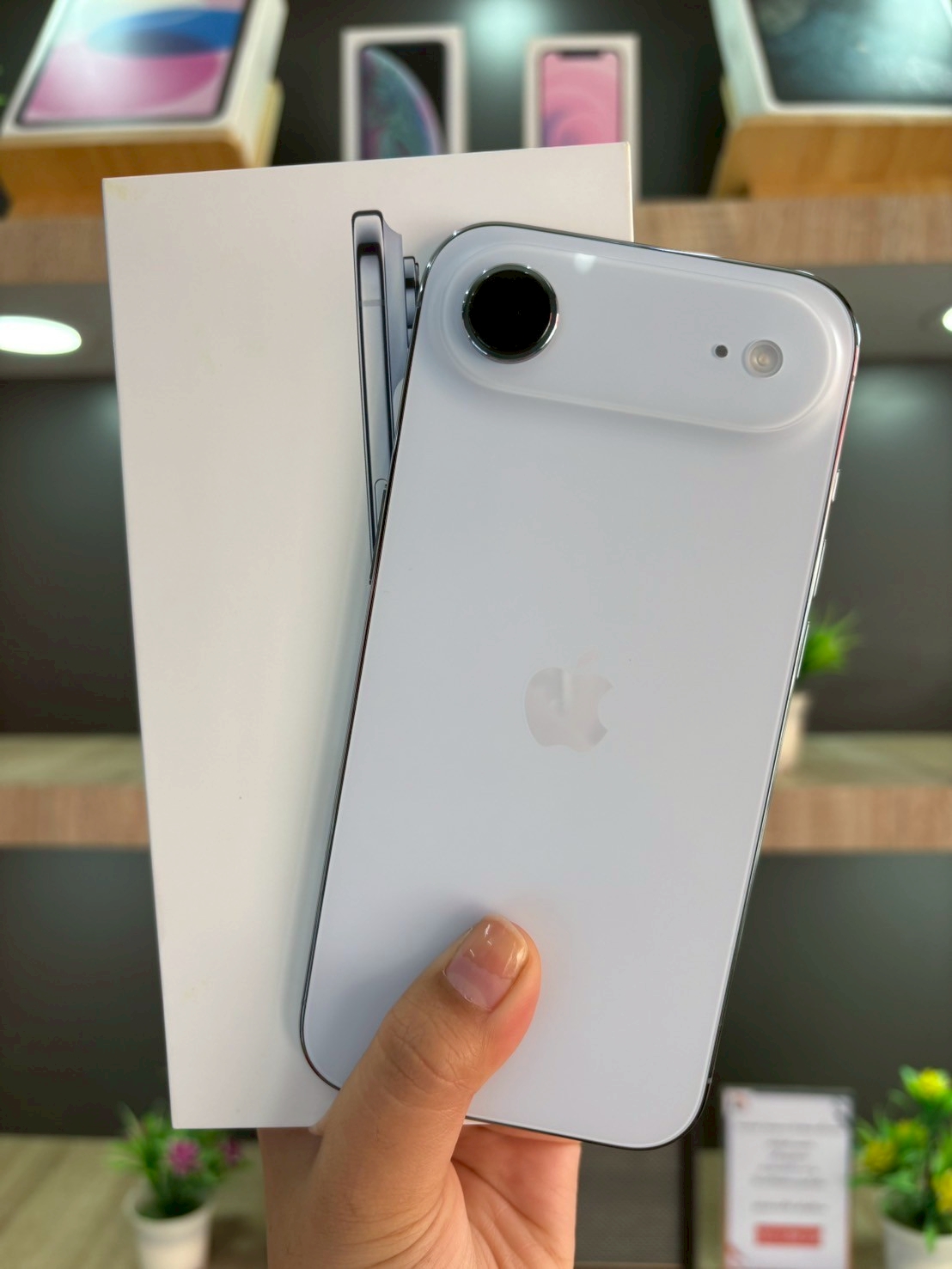 iPhone 17 Air 256GB Sky Blue