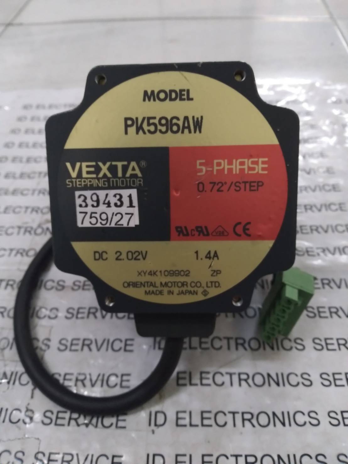 PK596AW VEXTA SERVO MOTOR