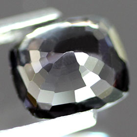 พลอยสปิเนล (Spinel) 1.45 กะรัตสีม่วงลดราคา