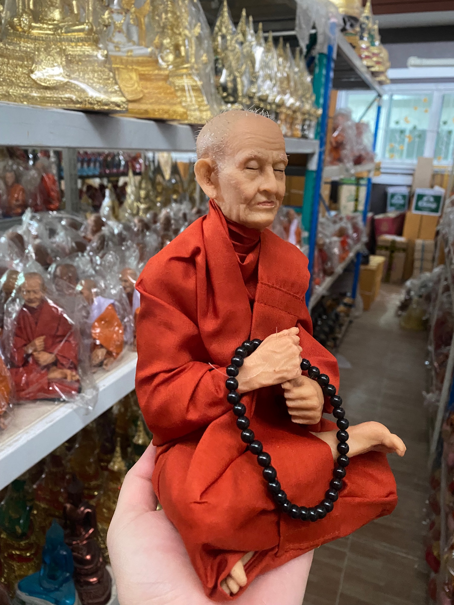 สมเด็จโต กว้าง5นิ้ว สูง8นิ้ว องค์ใส่เกศา