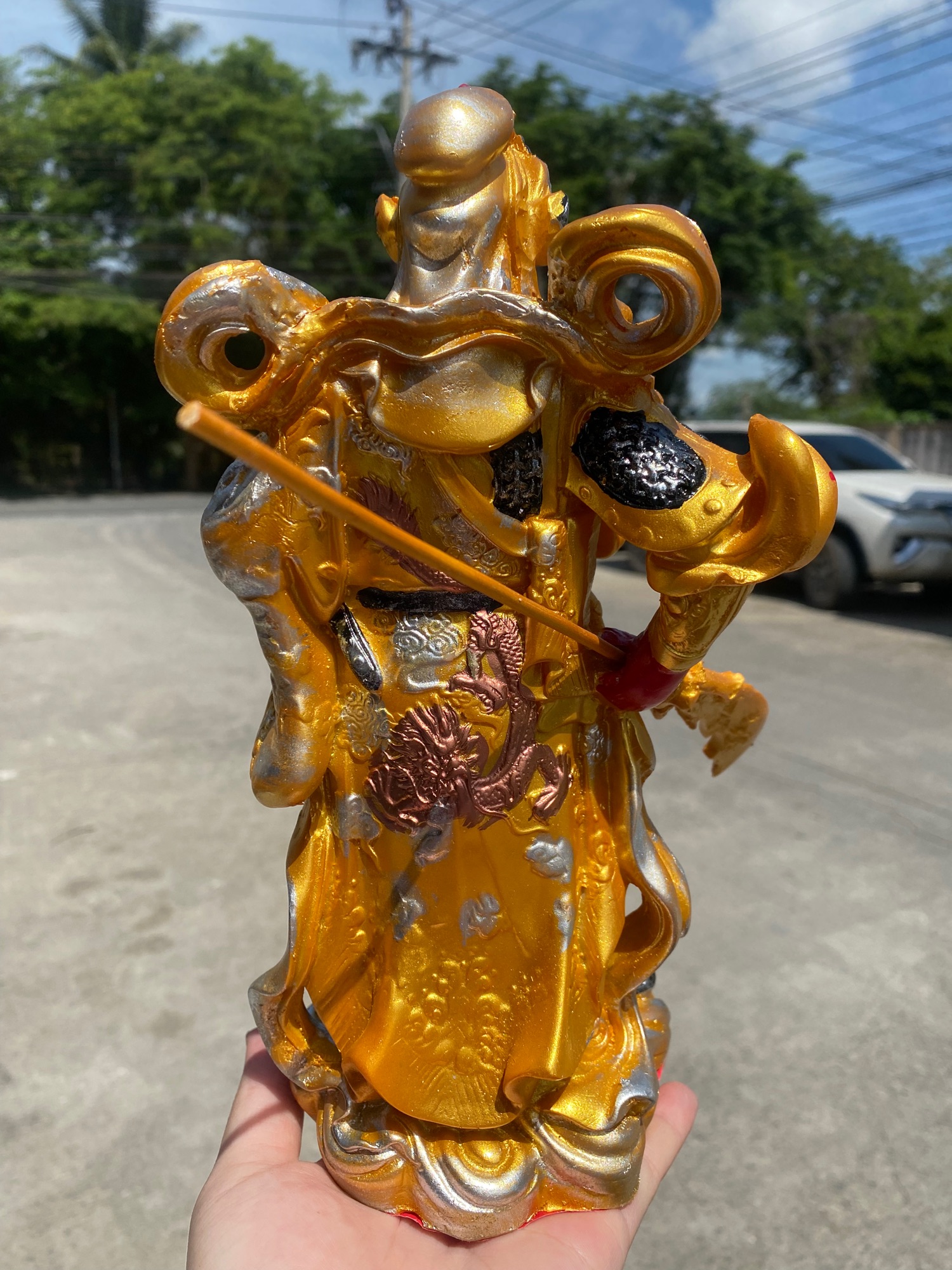 เทพเจ้ากวนอู ปางออกรบ องค์สีเหลือง สูง26ซม.