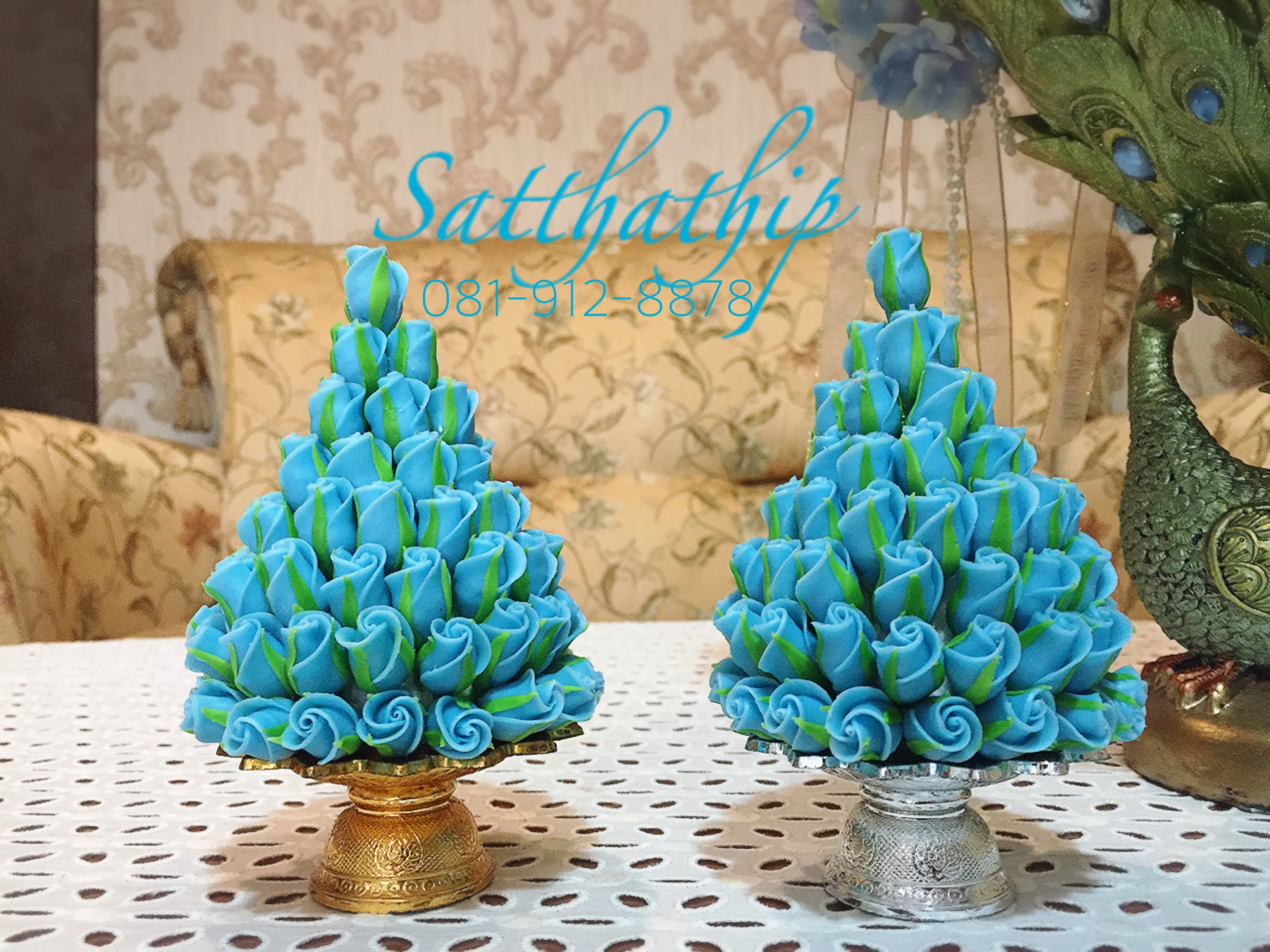 พานพุ่มดอกกุหลาบ ประดิษฐ์จากดิน [3.5 นิ้ว 850 บาท/คู่]