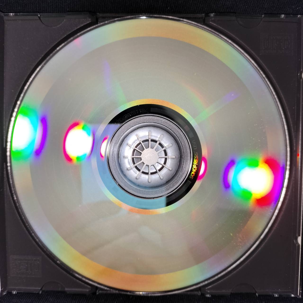 Bill Frisell – Works / USA / ค่าย ECM / ปกมีจุดเหลือง / แผ่นดี