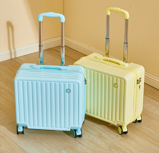 กระเป๋าเดินทาง,กระเป๋าเดินทาง18นิ้ว,สกรีนโลโก้