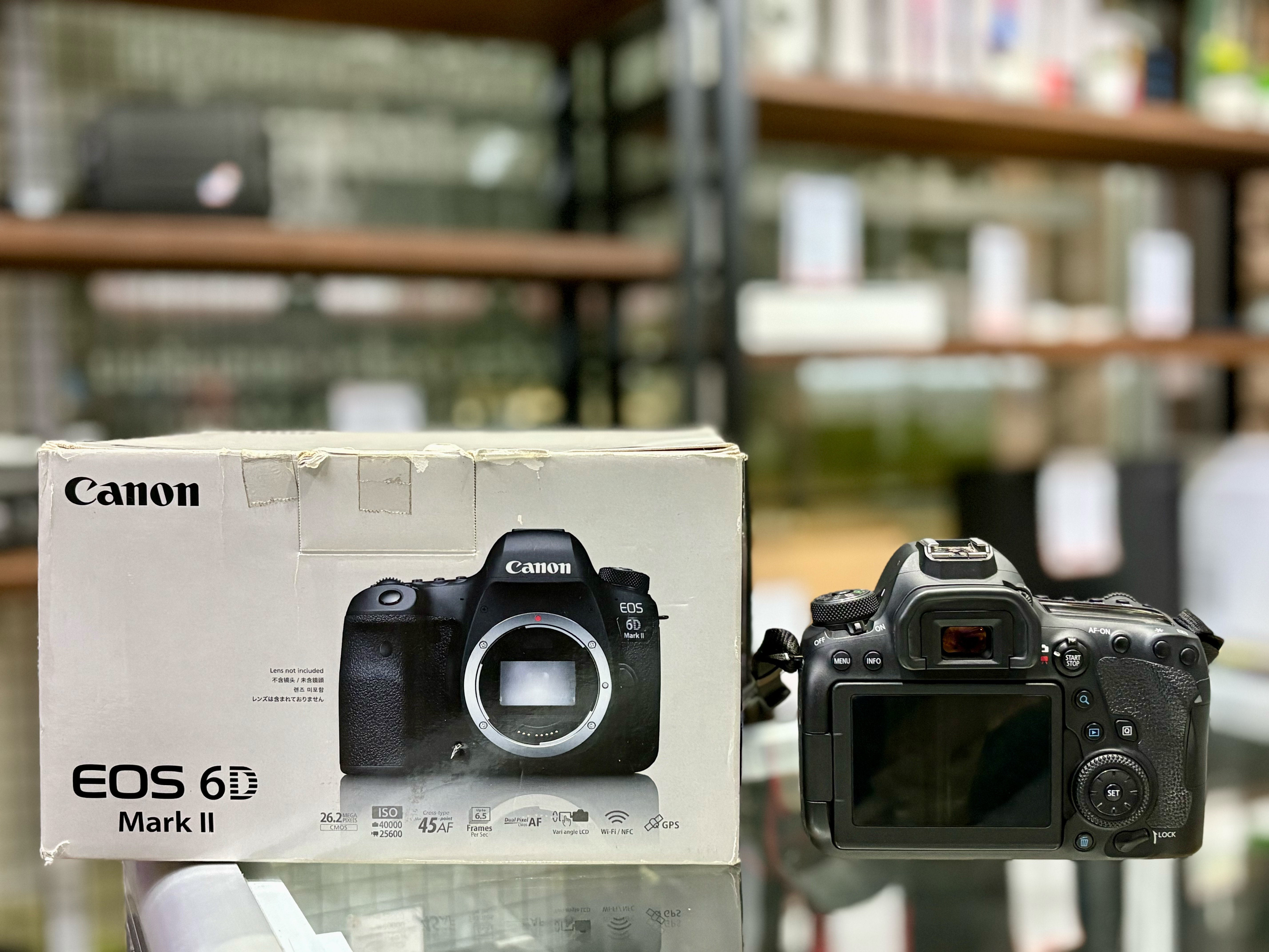 Canon EOS 6D Mark II