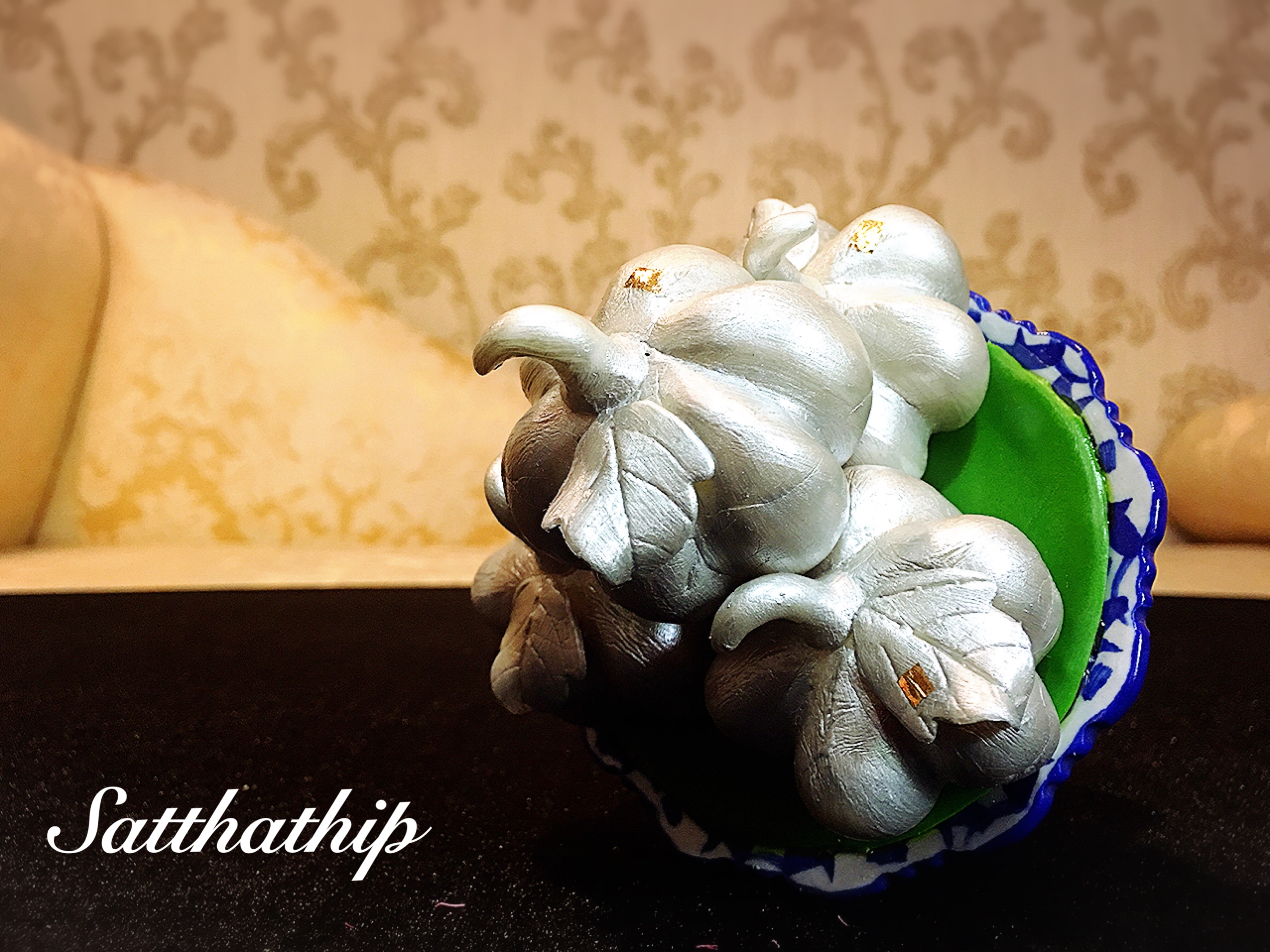 พานฟักเงิน ประดิษฐ์จากดิน - ฟักเงิน, ฟักทอง - ผลไม้มงคล