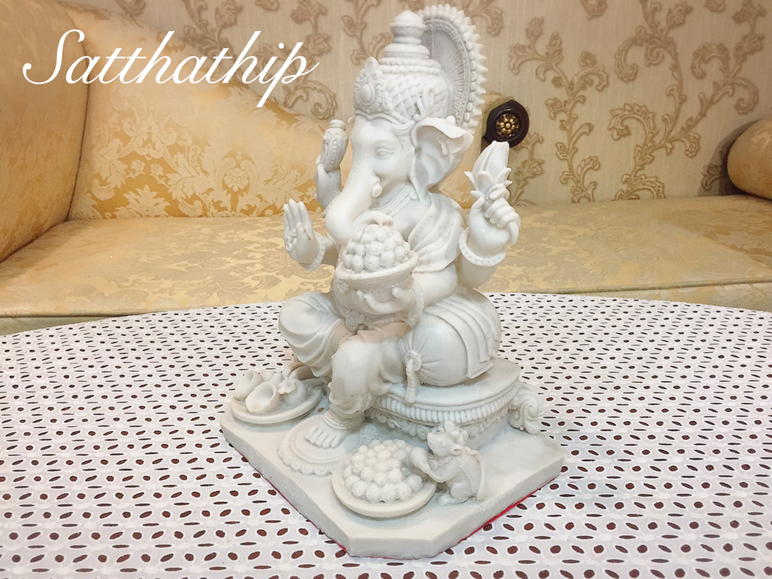 พระพิฆเนศ ปางประทานพร (เรซิ่น) - Ganesha: Lord of Success