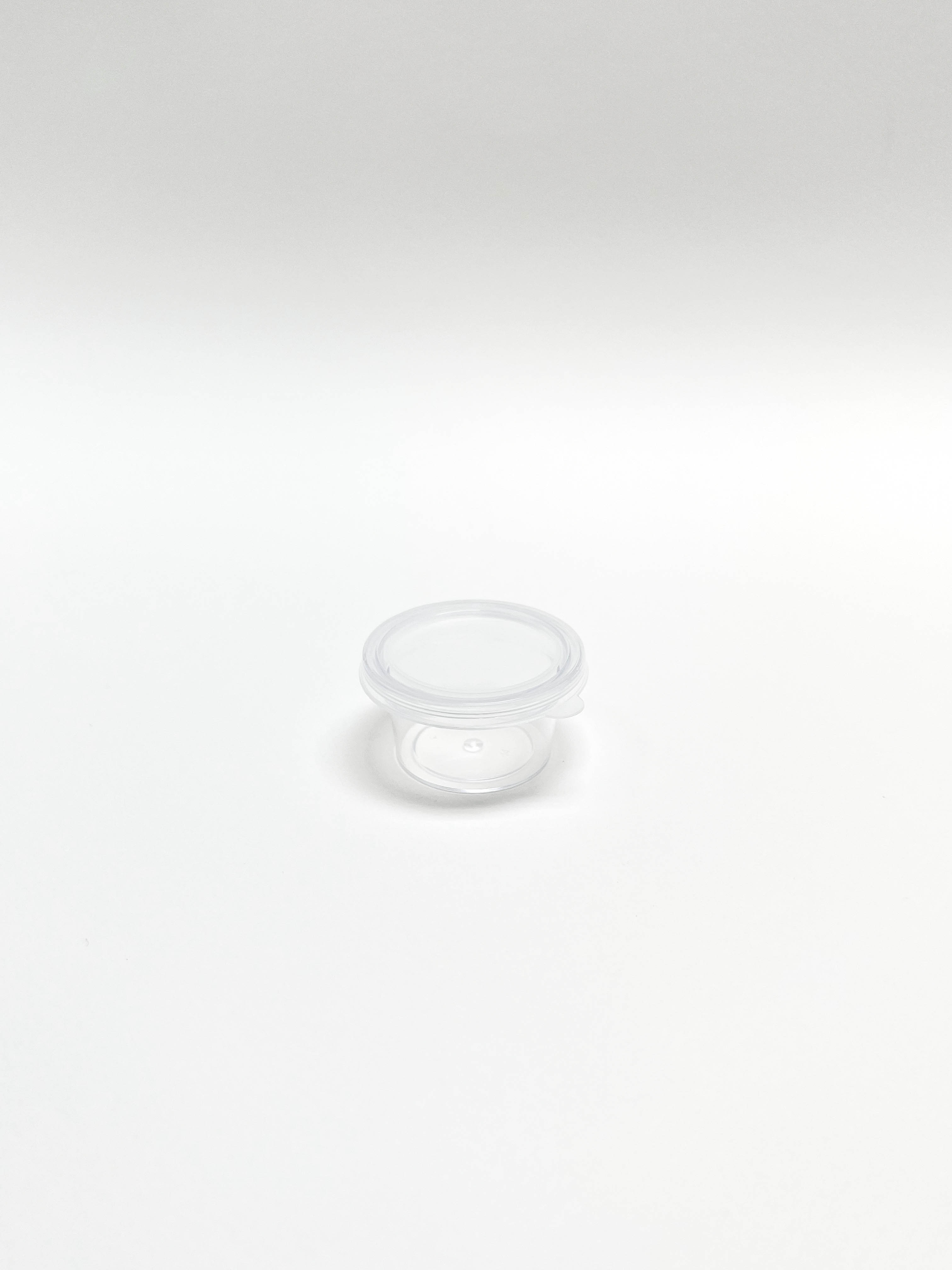 กระปุกพลาสติก #6040 พร้อมฝาปิด (20 ชุด/ห่อ) (12-1140)