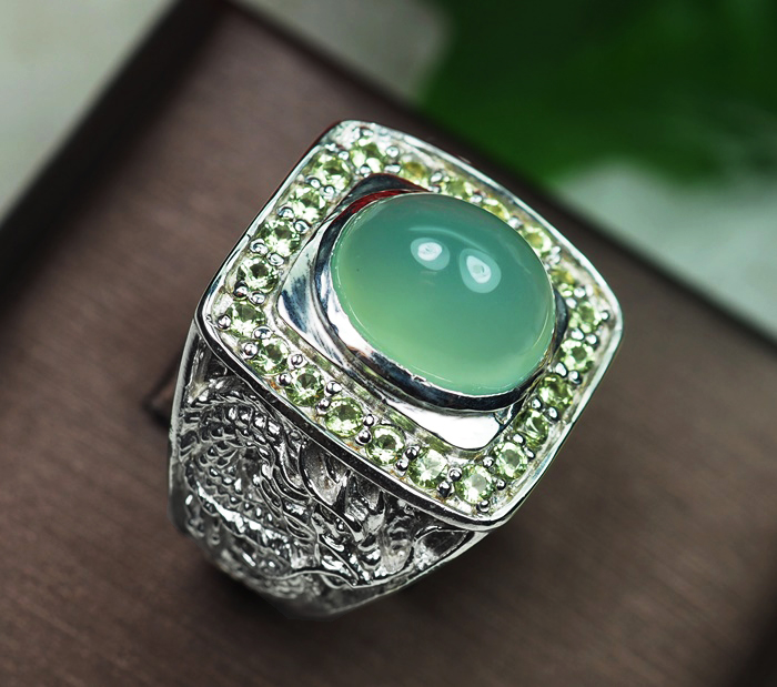 แหวนพลอยแท้คาลซิโดนี่ 7.65 กะรัตล้อมเพอริดอด