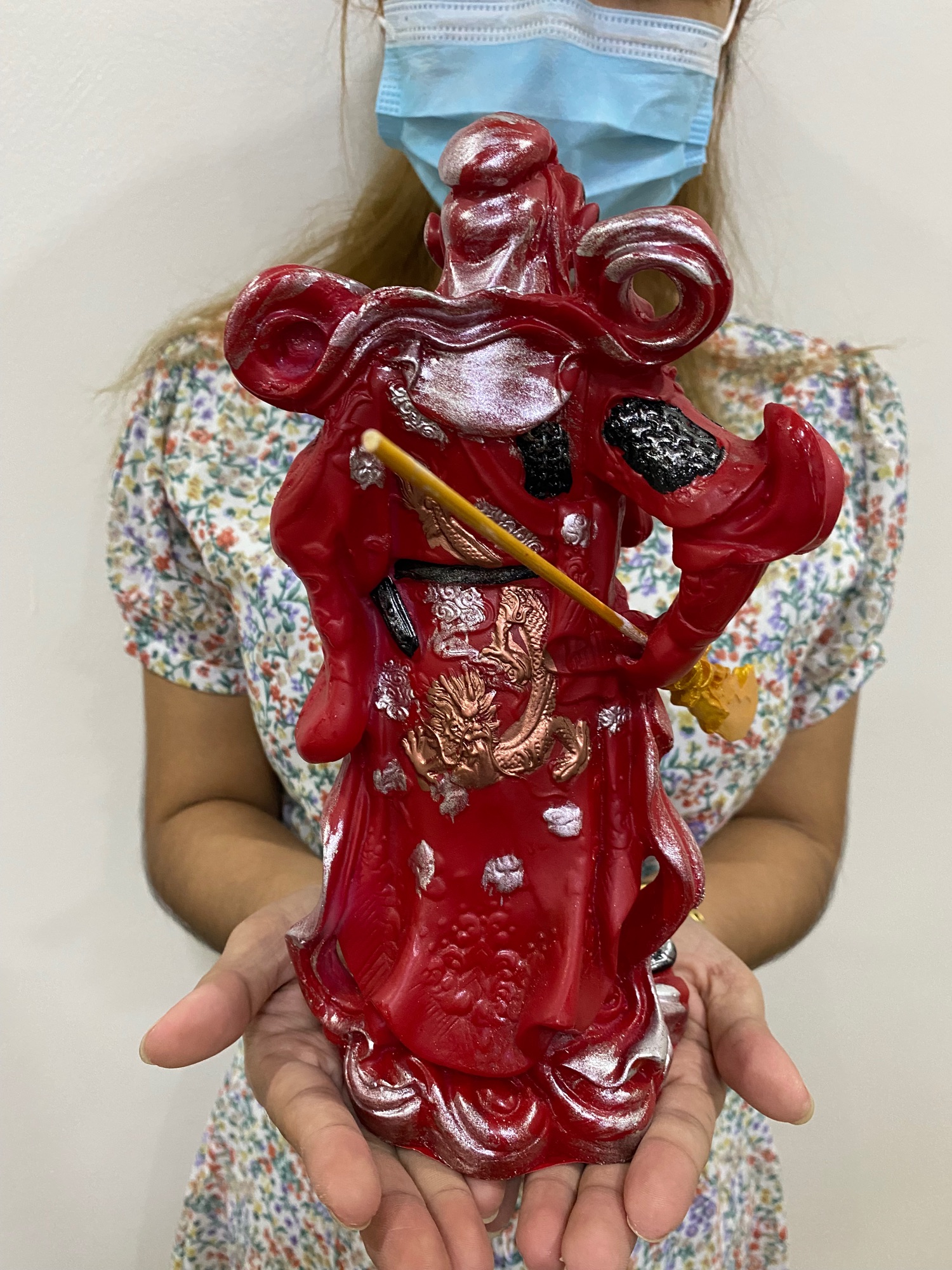 เทพเจ้ากวนอู ปางออกรบ องค์สีเเดง สูง26ซม