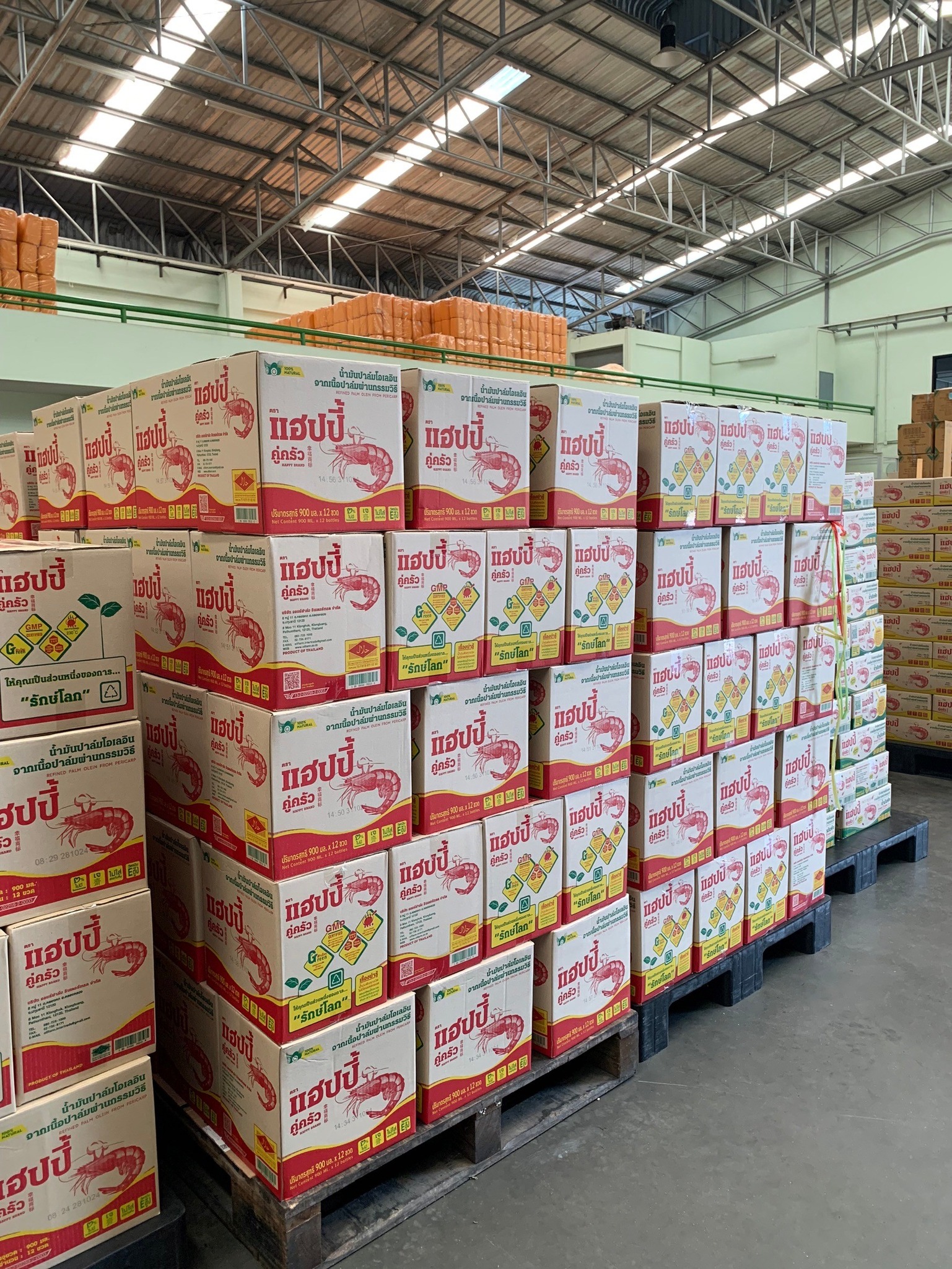 น้ำมันปาล์ม แฮปปี้ ยกลง 12 ขวด