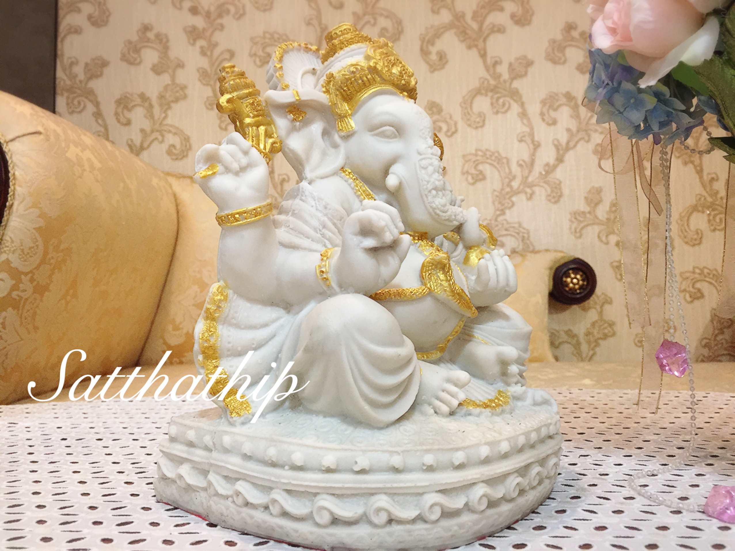 พระพิฆเนศ ปางสัมปทายะคเณศ (เรซิ่น) - Ganesha: Lord of Success