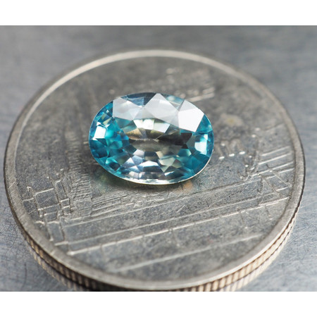 เพทาย (Blue Zircon) 1.80 กะรัตสีฟ้า
