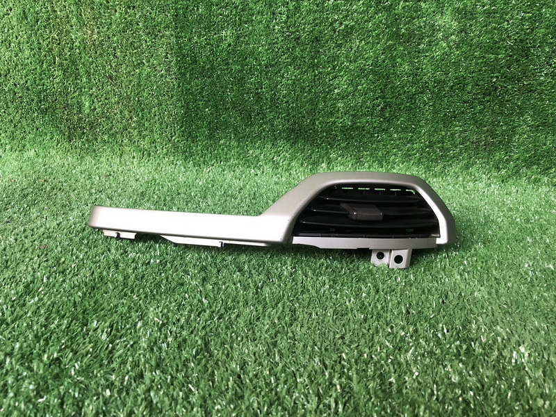 ช่องลมแอร์รถยนต์