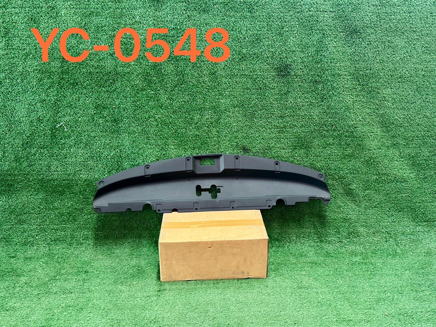 พลาสติกครอบกลอนฝากระโปรงหน้า Mitsubishi Triton 2015-18 แท้ศูนย์