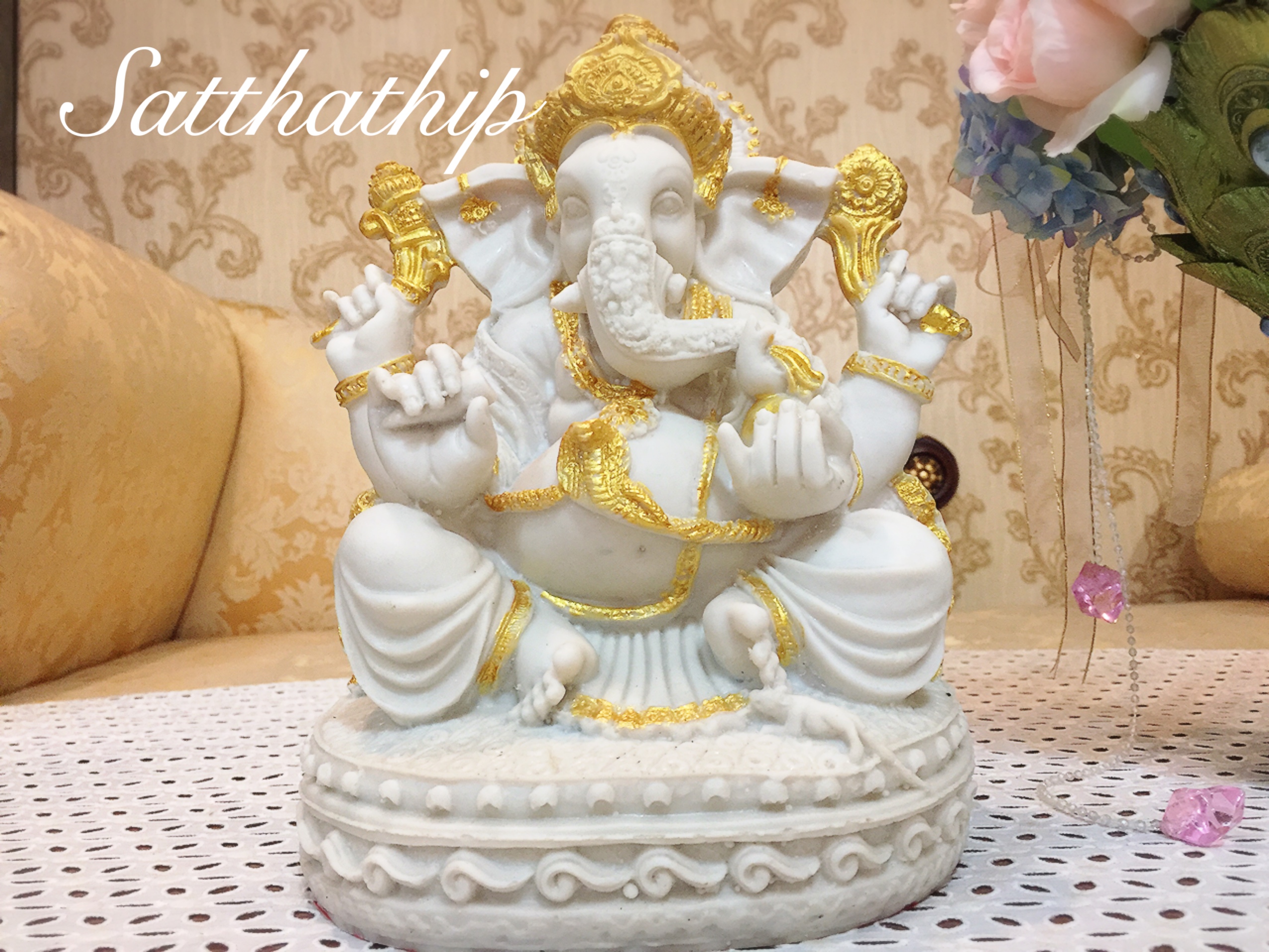 พระพิฆเนศ ปางสัมปทายะคเณศ (เรซิ่น) - Ganesha: Lord of Success