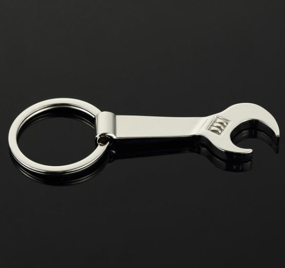 พวงกุญแจ,พวงกุญแจประแจ,พวงกุญแจประแจที่เปิดขวด