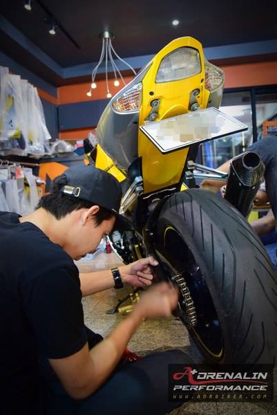 ท้ายสั้น Competition Werks สำหรับ GSXR 2005-ปัจจุบัน
