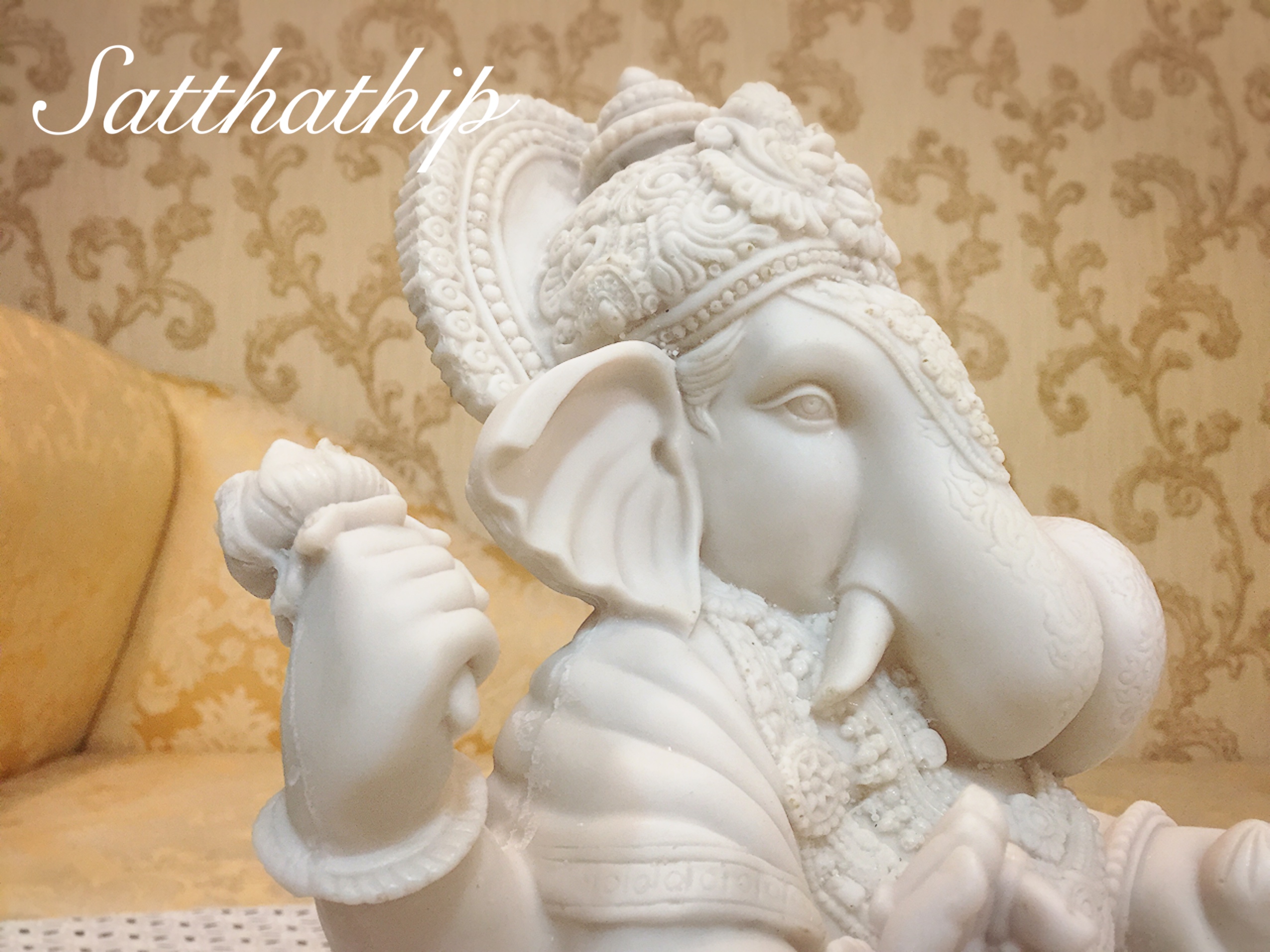พระพิฆเนศ ปางเศรษฐี/ ดั๊กดูเสธ (เรซิ่น) - Ganesha: Lord of Success