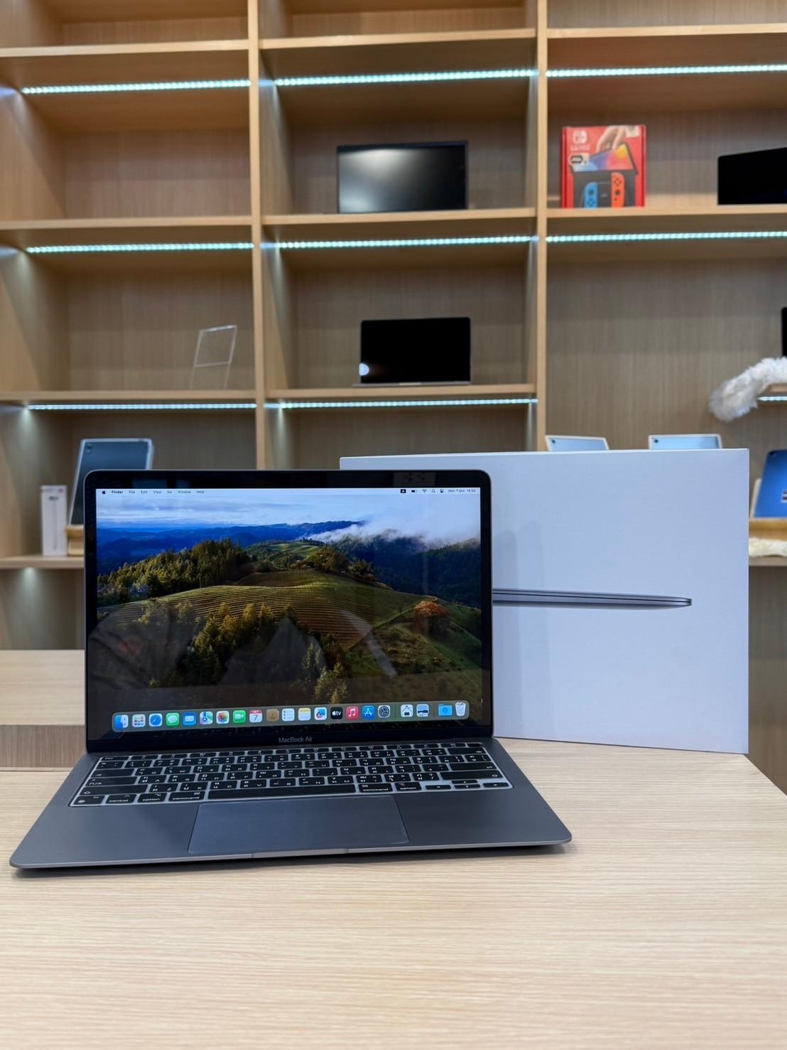 Macbook air (13-inch M1,2020) 8GB/256GB สี Space Gray