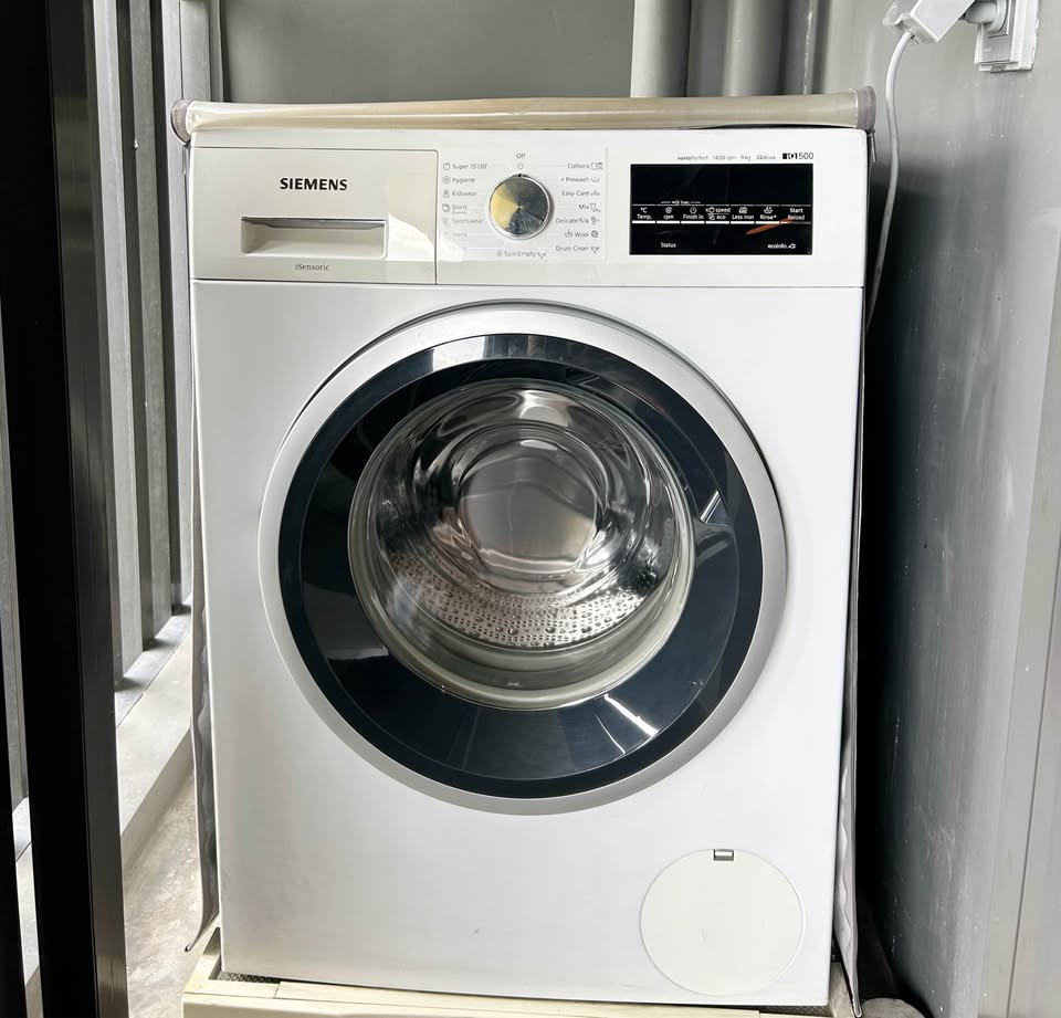 The Line Jatujak Mochit