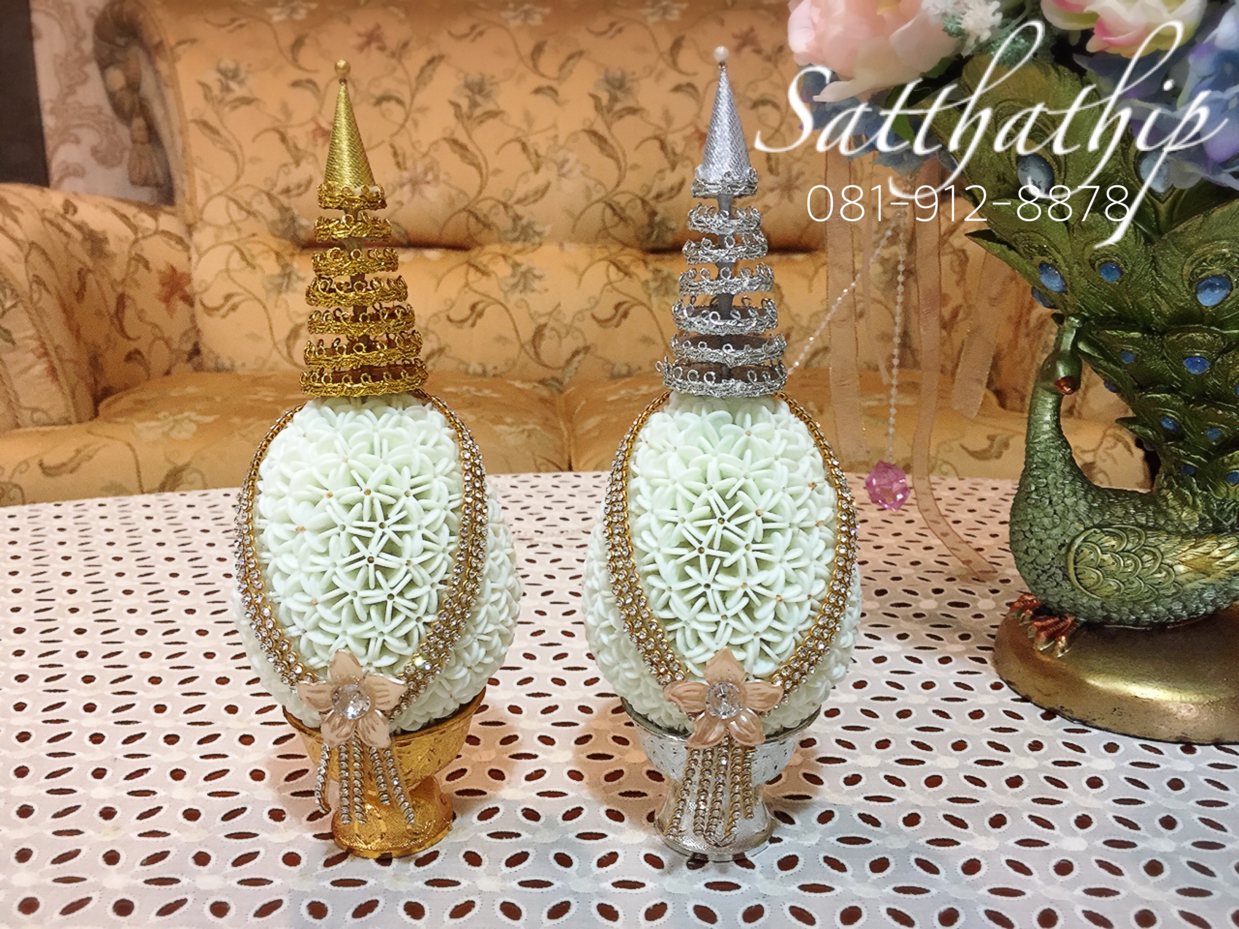 พานพุ่ม - พานพุ่มสักการะ - พานพุ่มดอกรัก - พานพุ่มดอกรักประดิษฐ์ (พลาสติก) - พานพุ่มสีขาว - Panpum