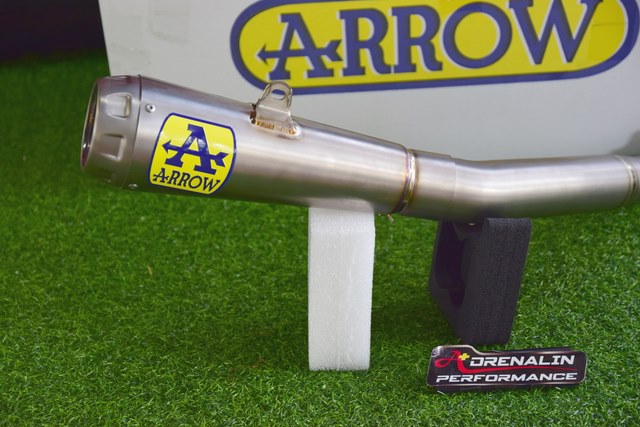 ท่อ Arrow Pro race + Y pipe สำหรับ R1 ปี 2015 ขึ้นไป (For Exhibition only)