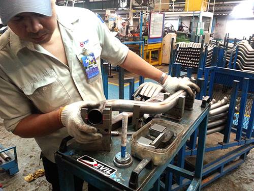 ท่อ M4 full system ทรง GP สำหรับ CB650/F (For Exhibition only)