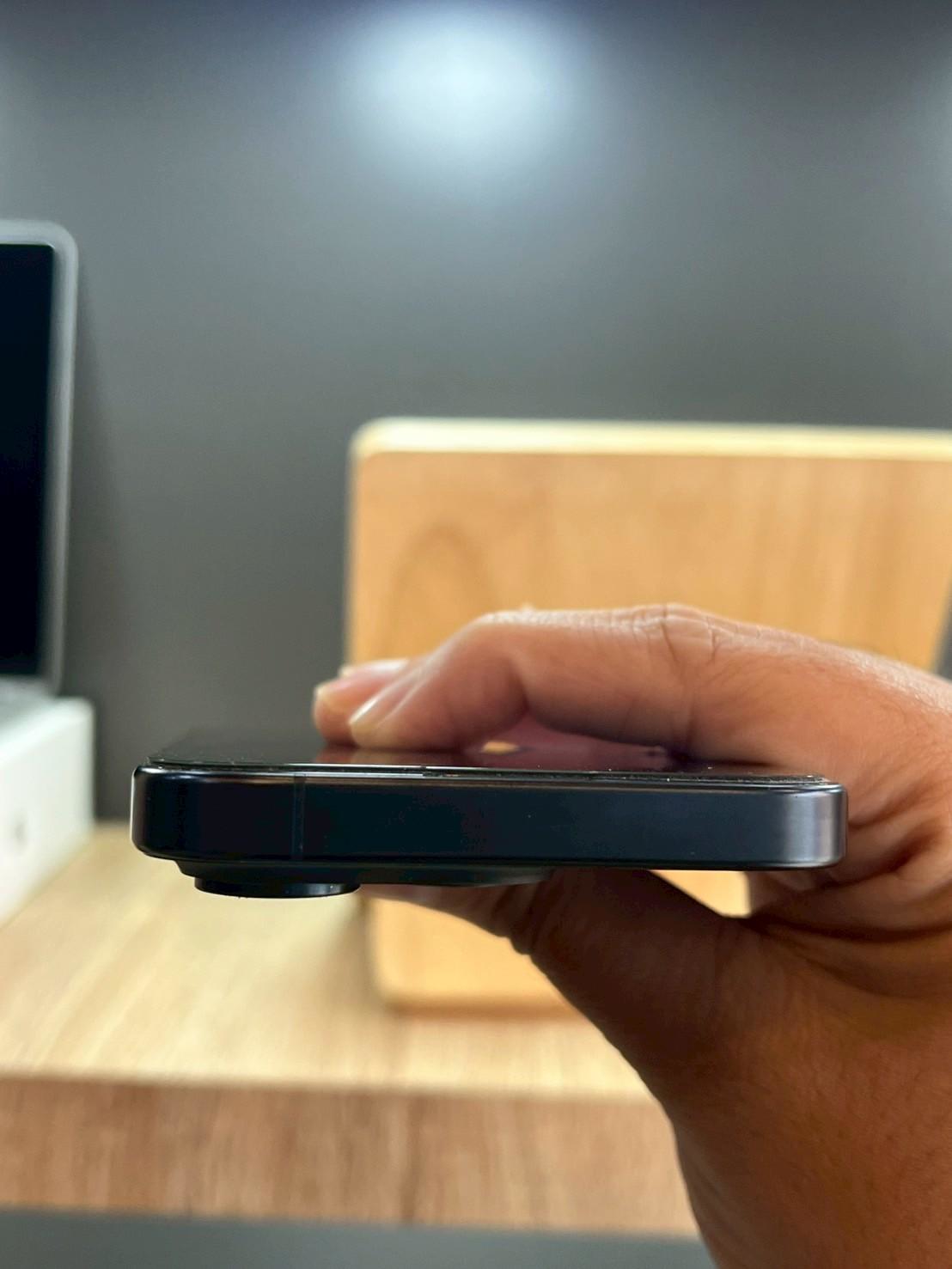 iPhone 15 Pro 128GB Blue Titanium