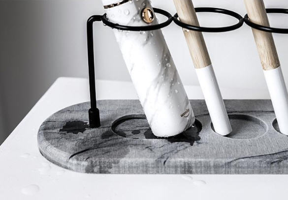 ที่ใส่แปรง,ที่วางแปรงสีฟัน,ซับน้ำ